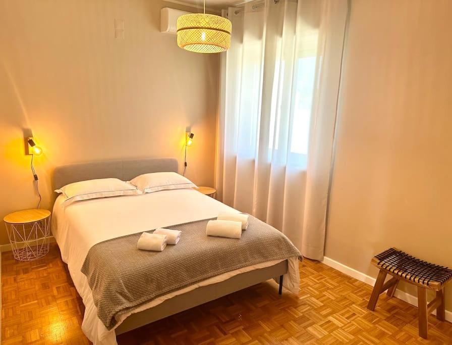 Renovado Com Ac, 2 Wc Completos, Terraco E Garagem Porto