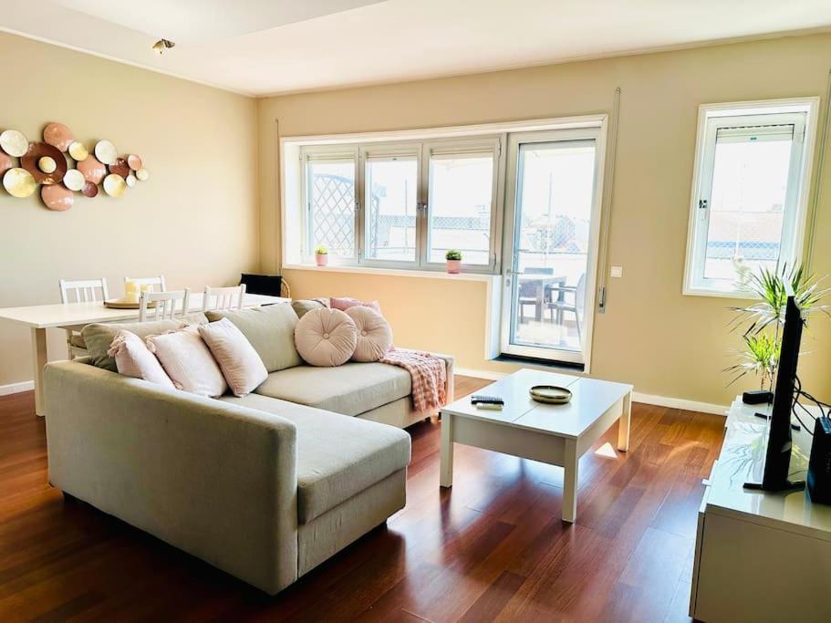 Apartment Renovado Com Ac, 2 Wc Completos, Terraco E Garagem Porto